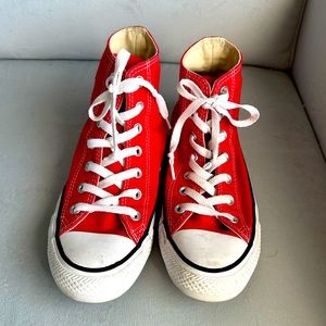 High Top Red Converse Size 8